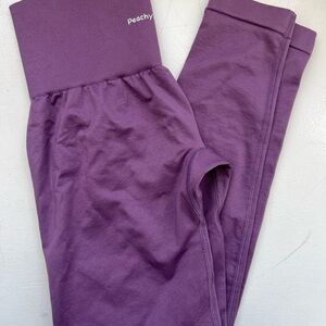 Peachy Bunz leggings size xs